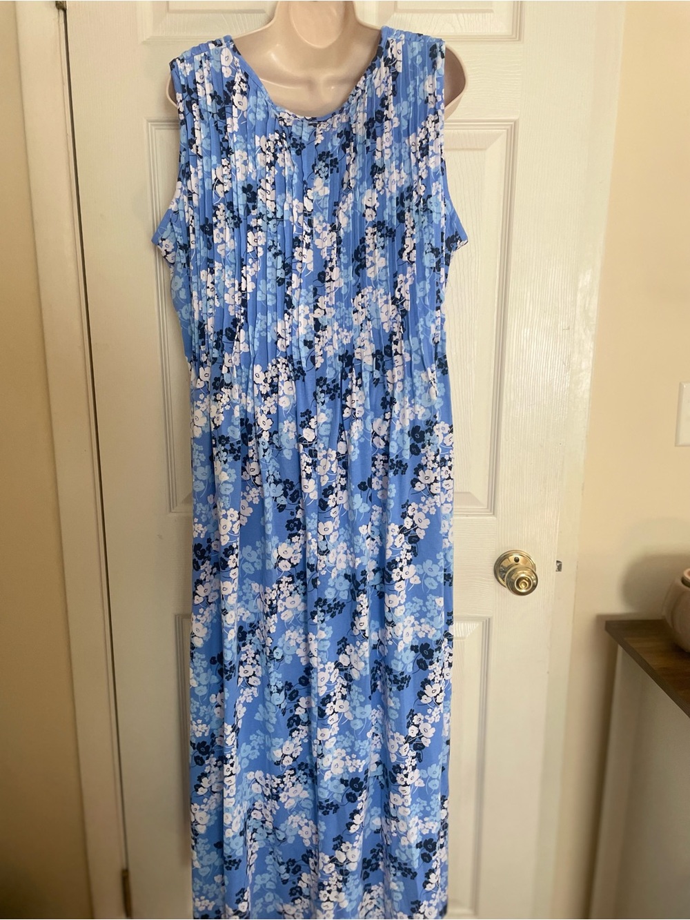 Woman Within Blue Floral Maxi Dress Size 18/20 - Picture 3 of 4